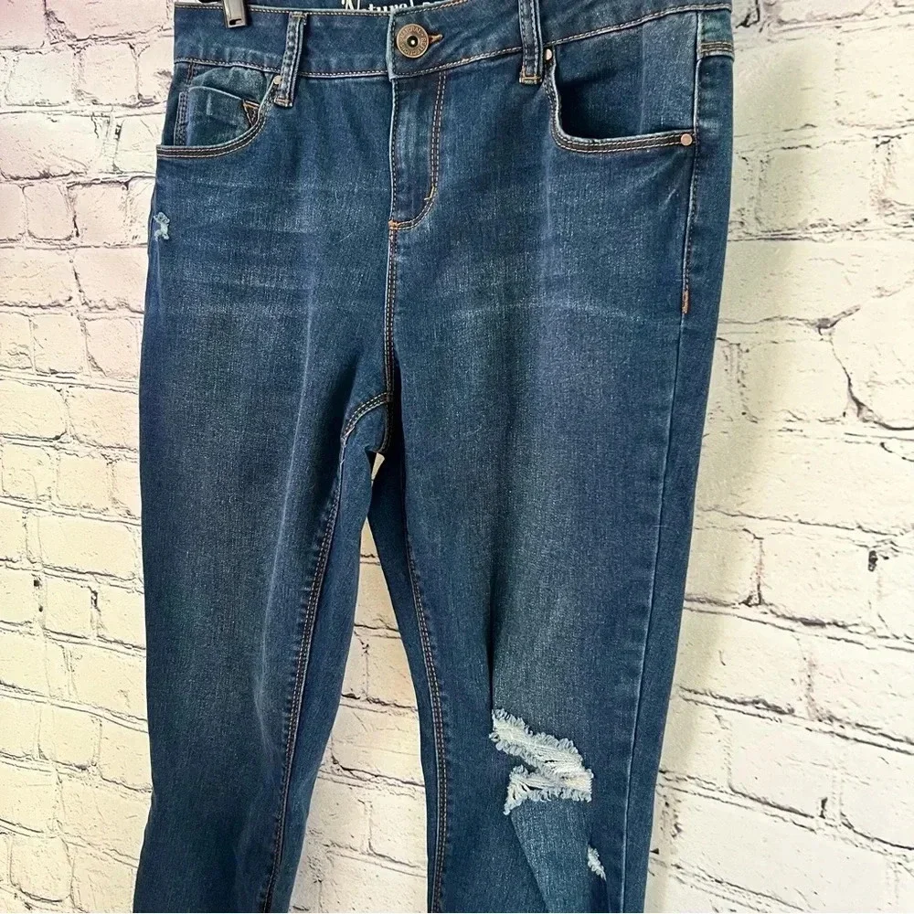 Natural Reflections Women’s Ankle Skinny Distressed Denim Jeans Raw‎ Hem Size 8